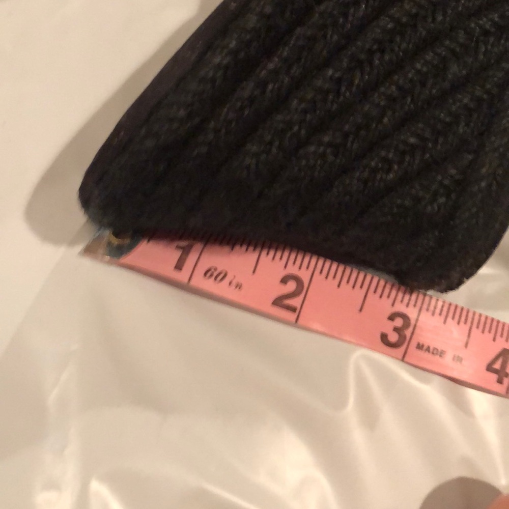 Shoes - Picture 3 of 4